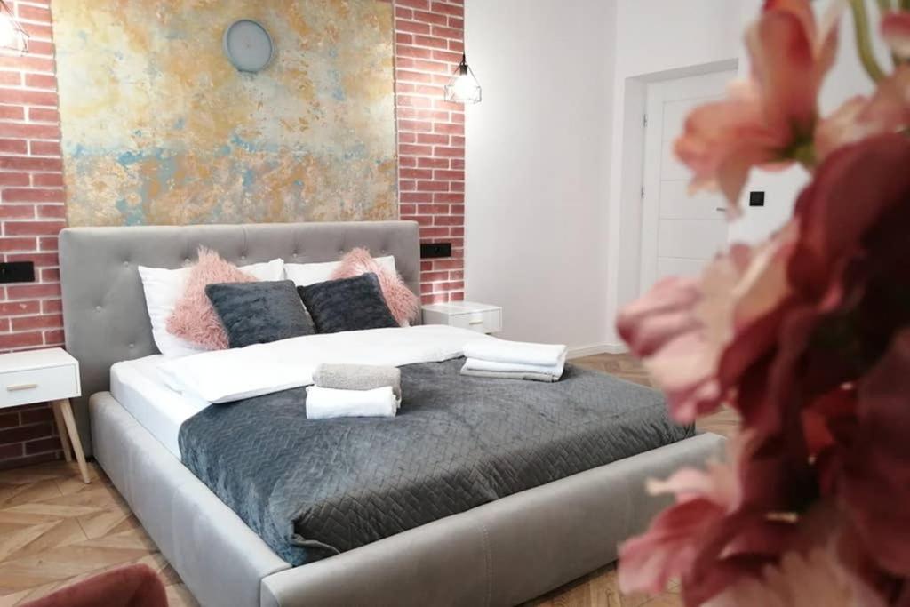 Apartament Lucy - Scisle Centrum Czestochowy Częstochowa Extérieur photo